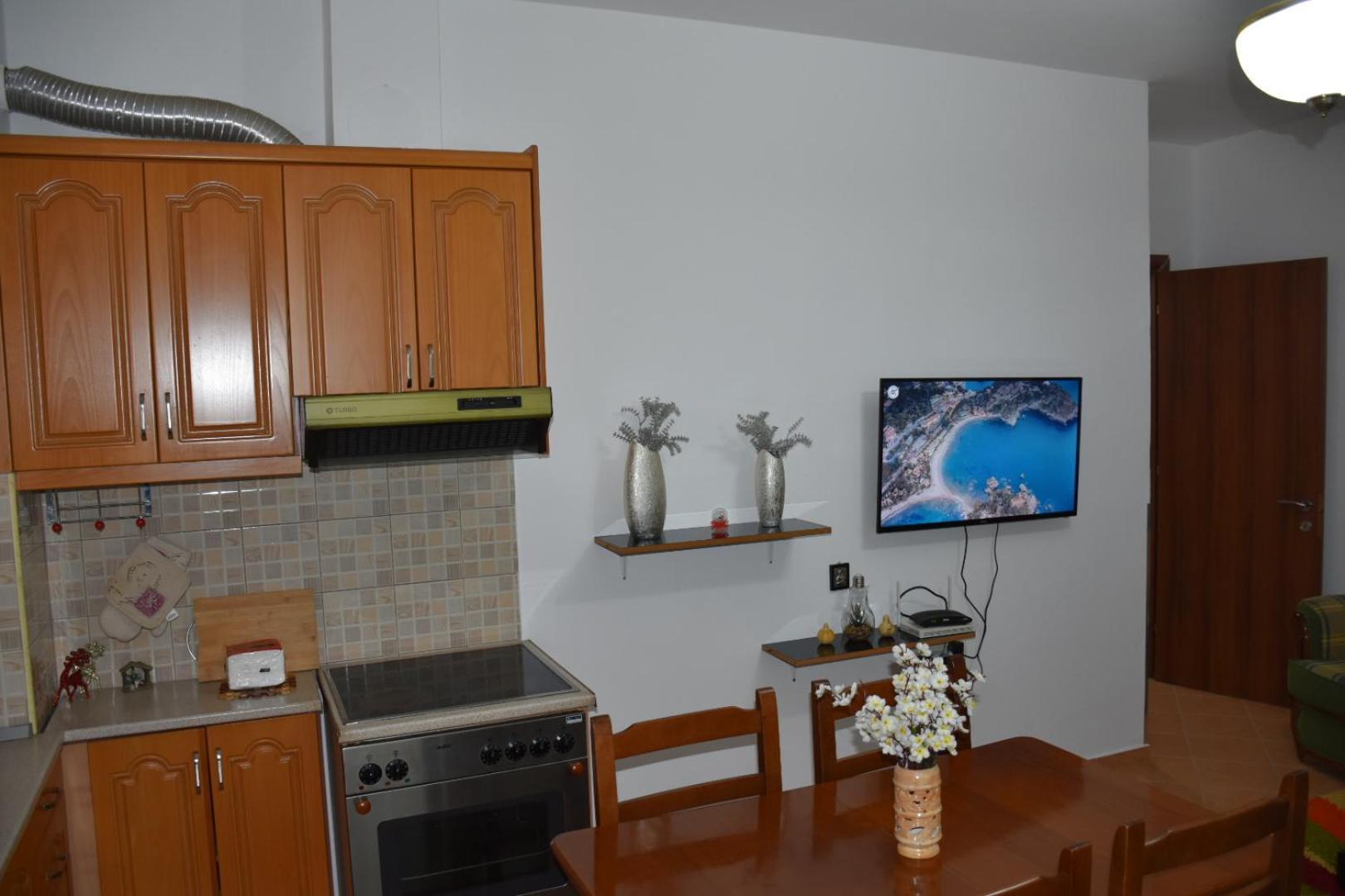 Leo Apartment Permet Exterior photo